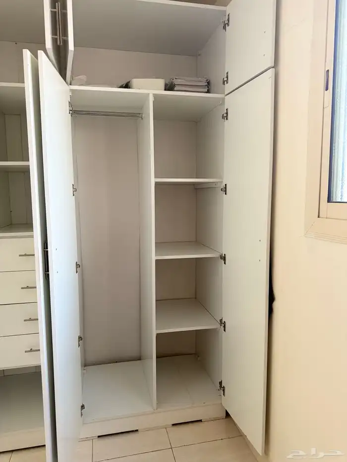 دولاب كبير للبيع 1