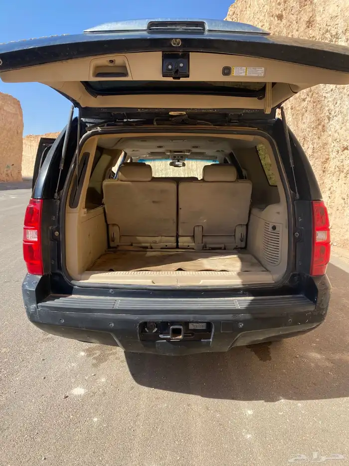 للبيع سوبربان 2007 LT اسود فل كامل دبل 8