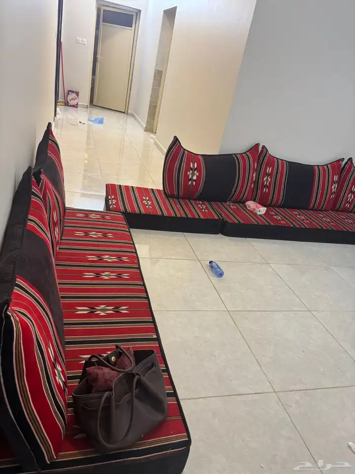 جلسة ارضيه 1