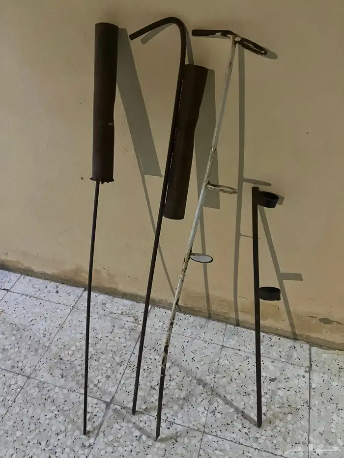عدة صيد متكاملة سنارات . كل شي موجود بالصور 32