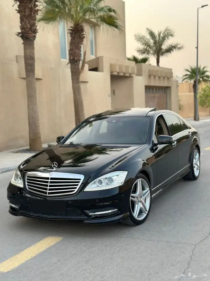 مرسيدس S350 مخزن ماشي 16 الف فقط بحاله الوكاله 0