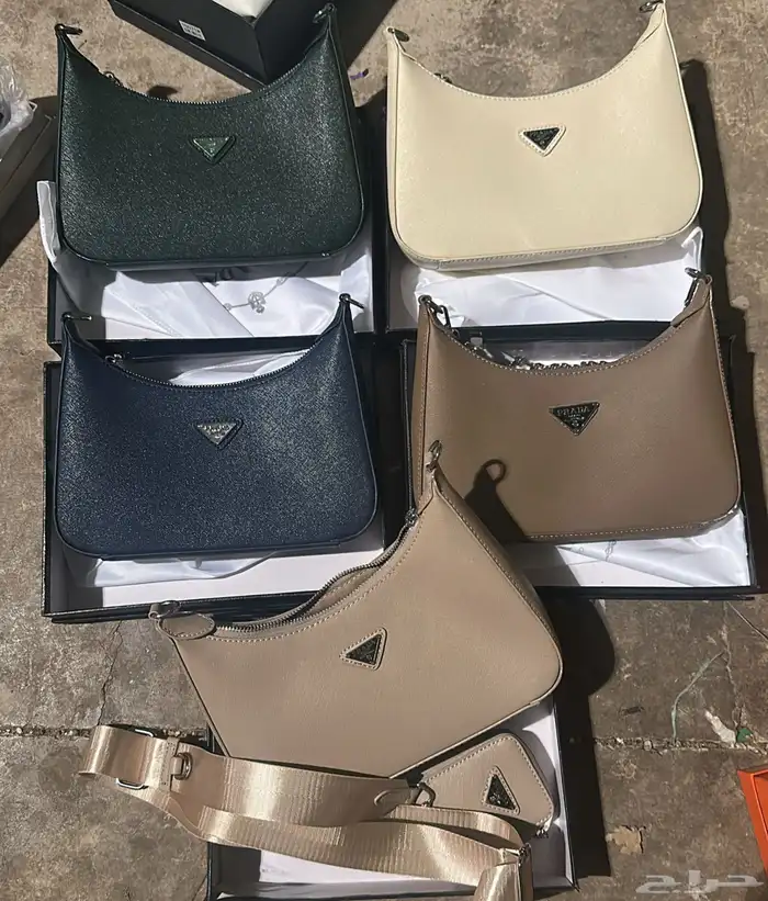شنط ماركات العرض شنطين ب180  والنشطه ب115 فقط 31