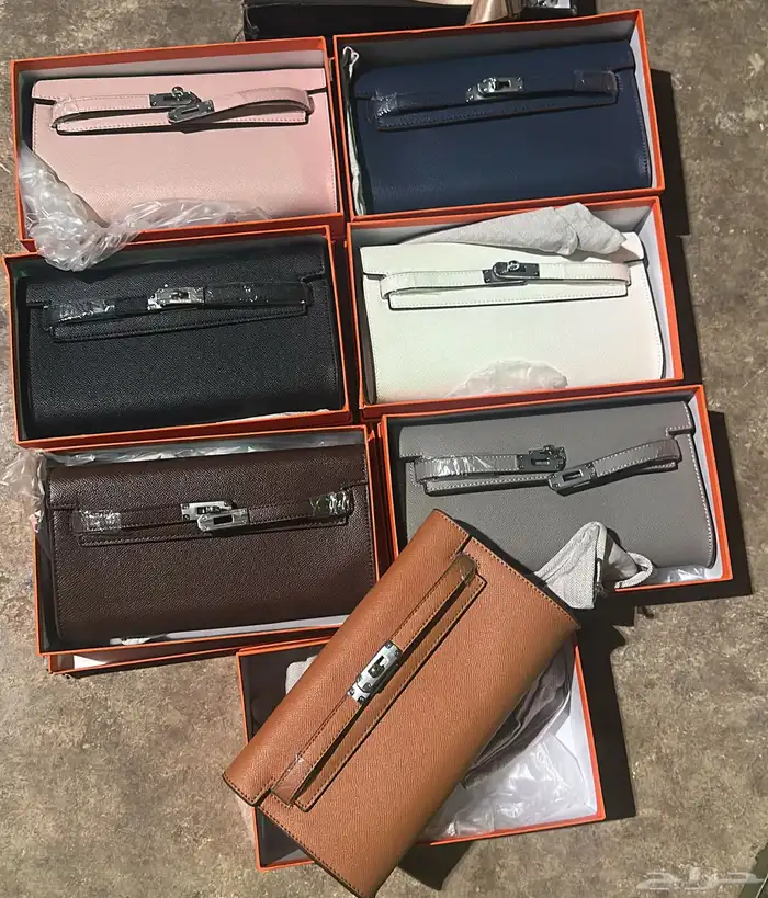 شنط ماركات العرض شنطين ب180  والنشطه ب115 فقط 28