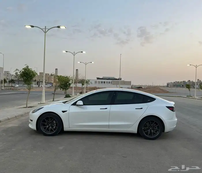 تيسلا مودل3 لونق رينج 2021 - Tesla Model 3 Long Range 2021 2
