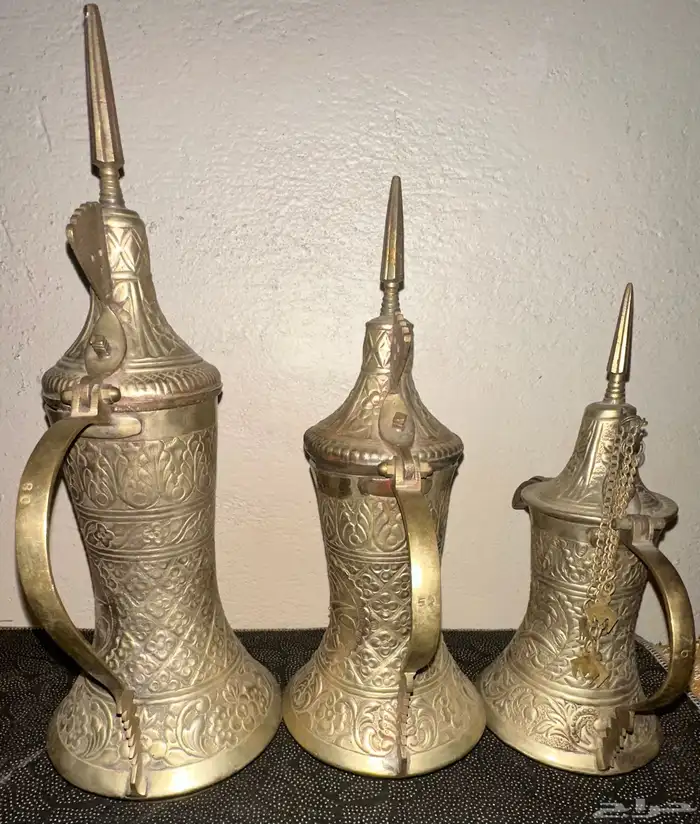 طقم دله عمانيه قديمه 2