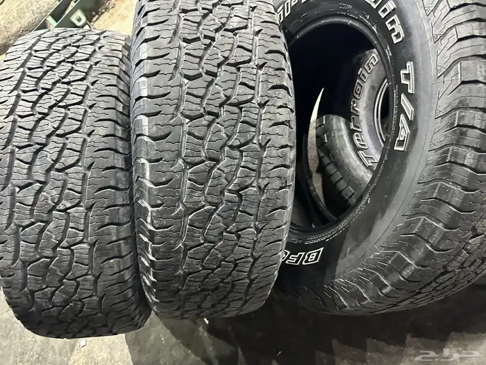 كفرات ربع حجري بي اف قودرتش مقاس 265 70 17 17