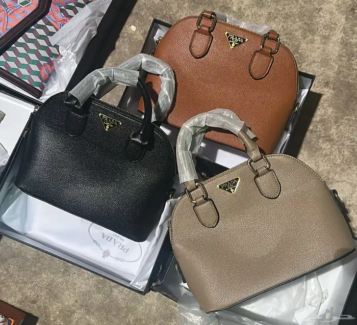شنط ماركات العرض شنطين ب180  والنشطه ب115 فقط 23