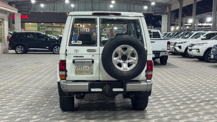 تويوتا ربع 2009ماشي 96000 مخزن (تم البيع ) 1