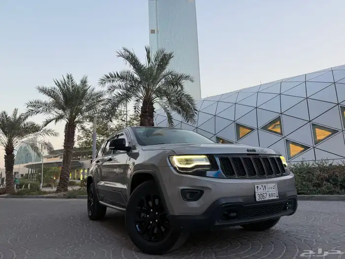 جيب قراند شيريوكي لاريدر 7