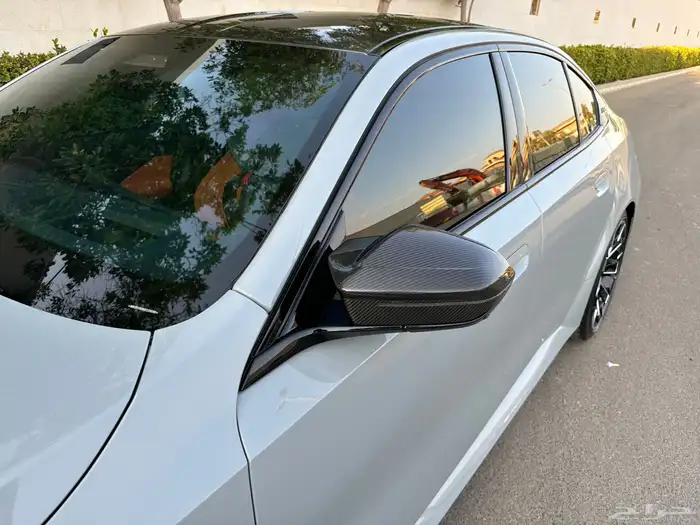 بي ام دبليو M5 2025 4