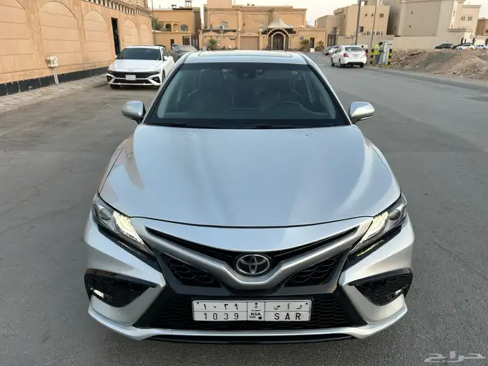 تويوتا كامري 6 سلندر مديل 2022 SE 6