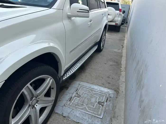 جيب مرسيدس GL500 4 MATIC    GRAND Edition موديل  2012 19