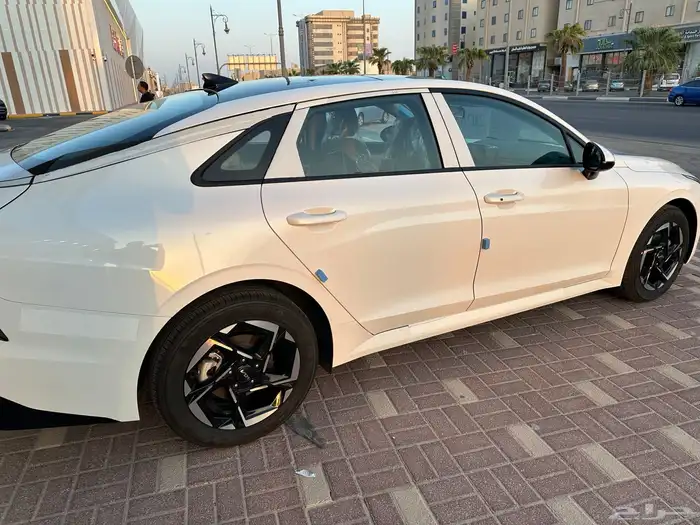 كيا K5 موديل 2026 نص فل 13