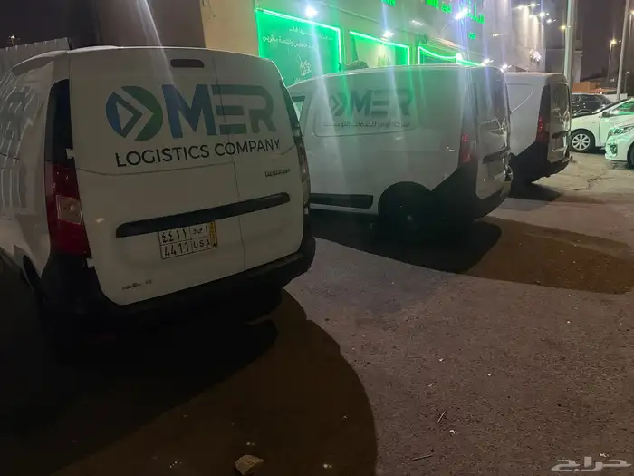 رينو دوكر 2020 و 2019 عدد 5 سيارات ونيت ميتسوبيشي 1