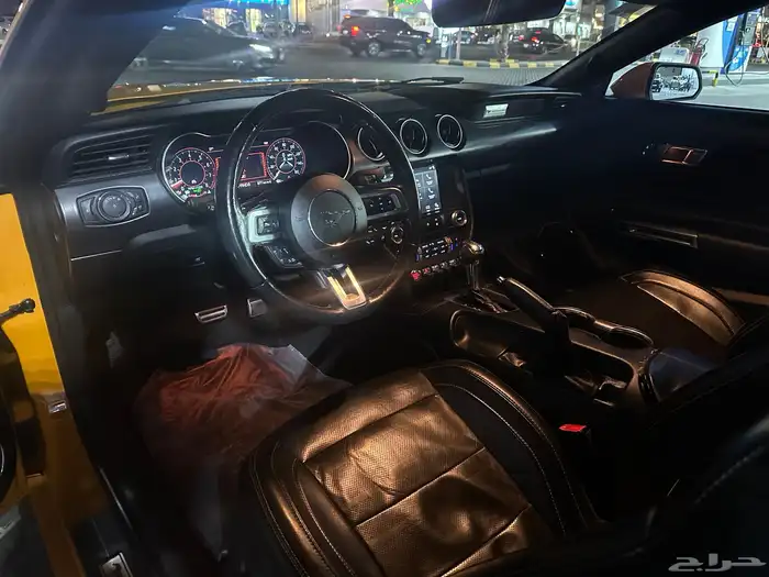 موستنج 2019 4 سلندر فل كامل بريميوم وارد امريكا اول مستخدم 6