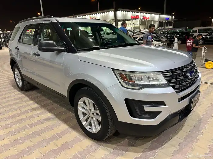 فورد اكسبلور موديل 2016 دبل نظيف 2