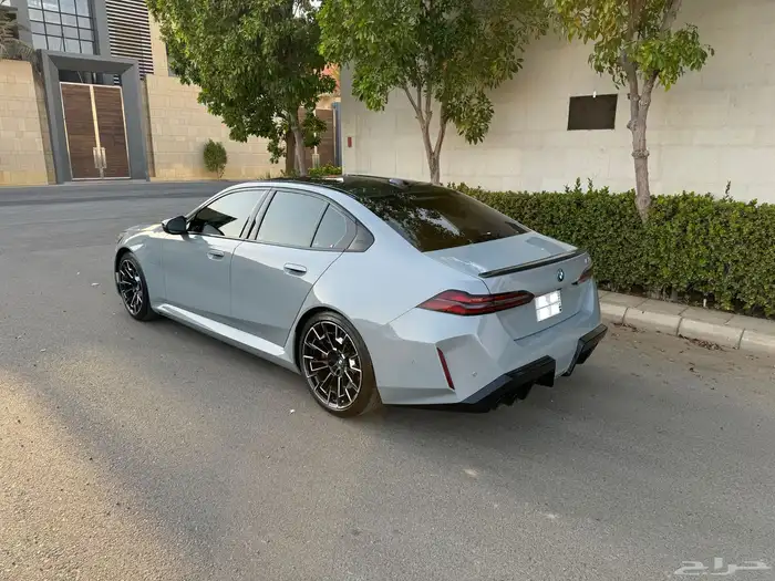 بي ام دبليو M5 2025 2