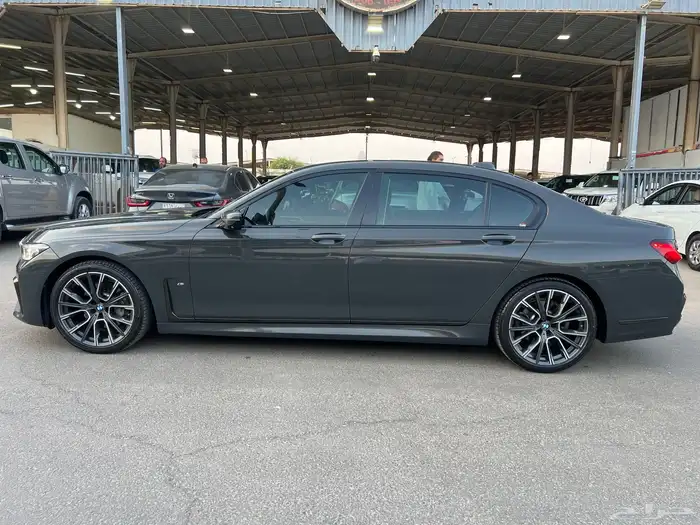 بي ام دبليو 730LI 2020 فل كامل 4