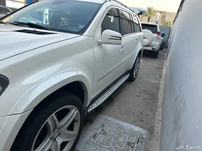 جيب مرسيدس GL500 4 MATIC    GRAND Edition موديل  2012 18