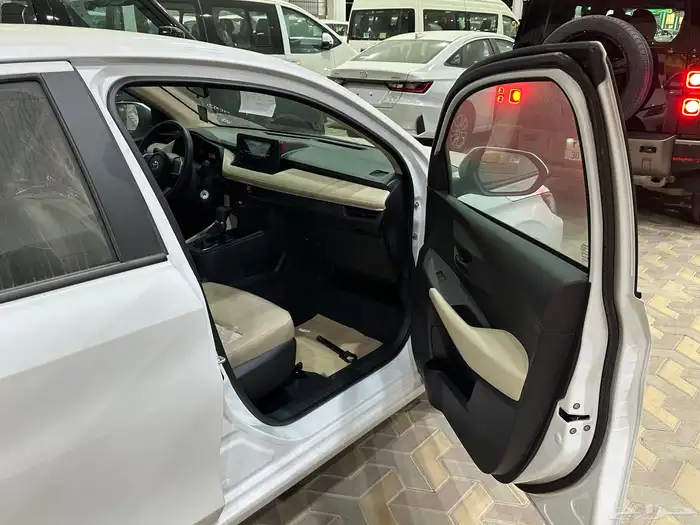 تويوتا يارس Y ليمتد موديل 2026 سعودي - جديد - 4