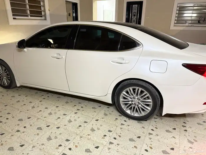 لكزس ES 350 فلء كامل ممشى 112 الف 1