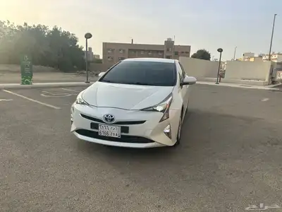 تويوتا بريوس 2017 مخزنه بحالة المصنع index