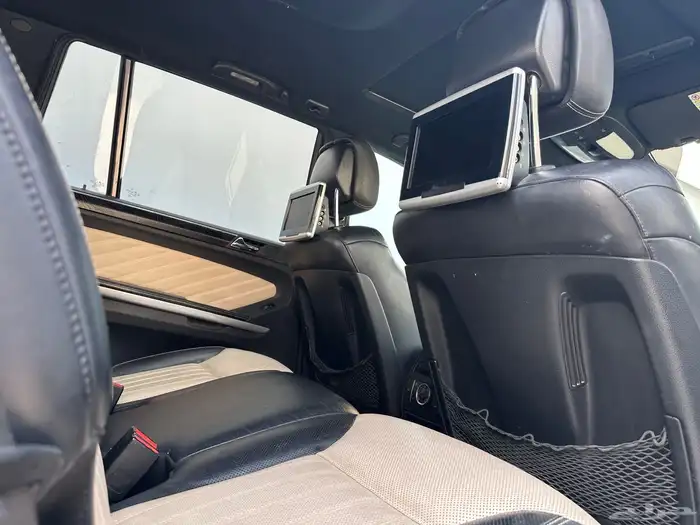 جيب مرسيدس GL500 4 MATIC    GRAND Edition موديل  2012 15