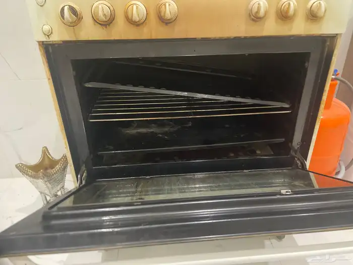 فرن للبيع الصناعه إيطالي و شركه قليم غاز 4