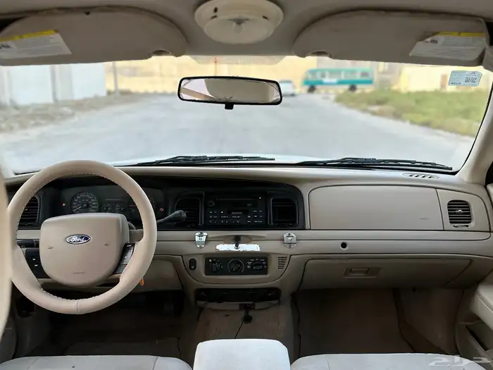 فورد فكتوريا - بوليسي - 2011 14