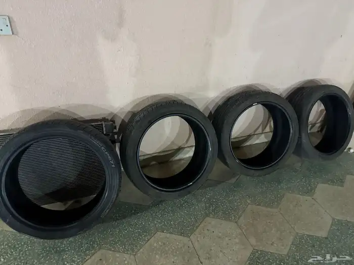 كفرات مقاس 235 40 19 0