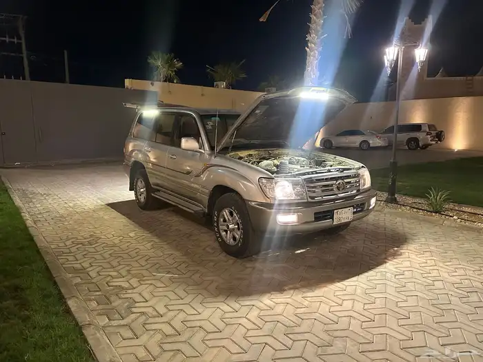 للبيع جي اكس ار 2006 توماتيك نظيف جدا شرط 28