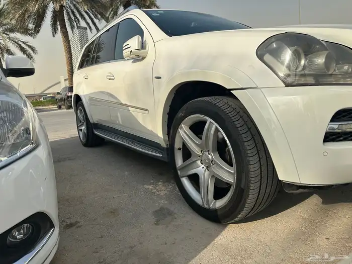 جيب مرسيدس GL500 4 MATIC    GRAND Edition موديل  2012 8
