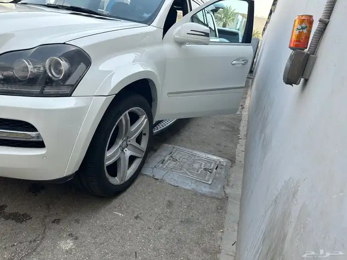 جيب مرسيدس GL500 4 MATIC    GRAND Edition موديل  2012 20