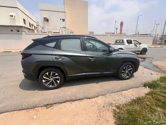 توسان 2023 نص فل 1600 سي سي 1