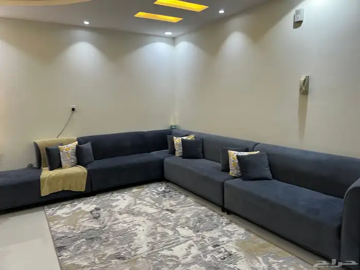 كنب وفرشه للبيع 0