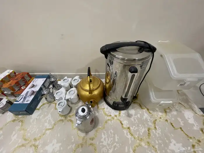 غلاية ماء 20 لتر وأغراض 1