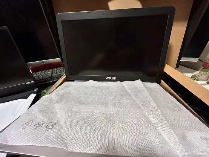 لاب توب اسوس اوAsus 4