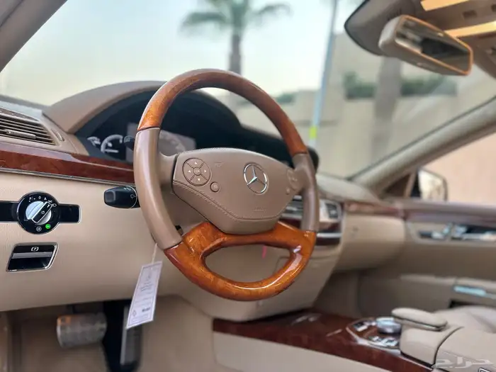 مرسيدس S350 مخزن ماشي 16 الف فقط بحاله الوكاله 42