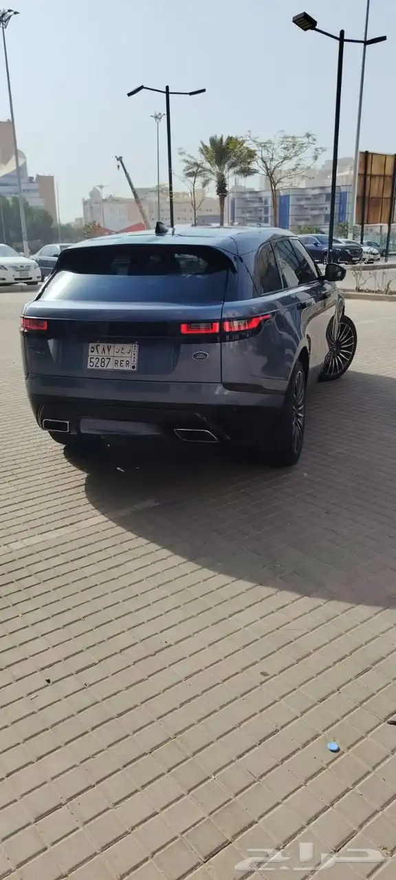 رنج روفر فيلار 350 R Dynamic فل كامل بيع مستعجل 11