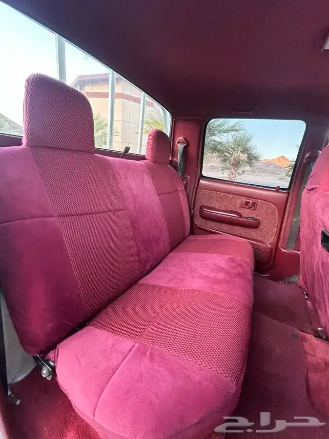 هايلكس 2004 12