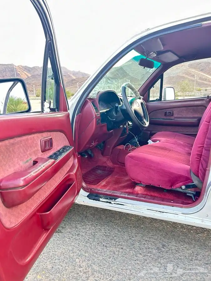 هايلكس 2004 18