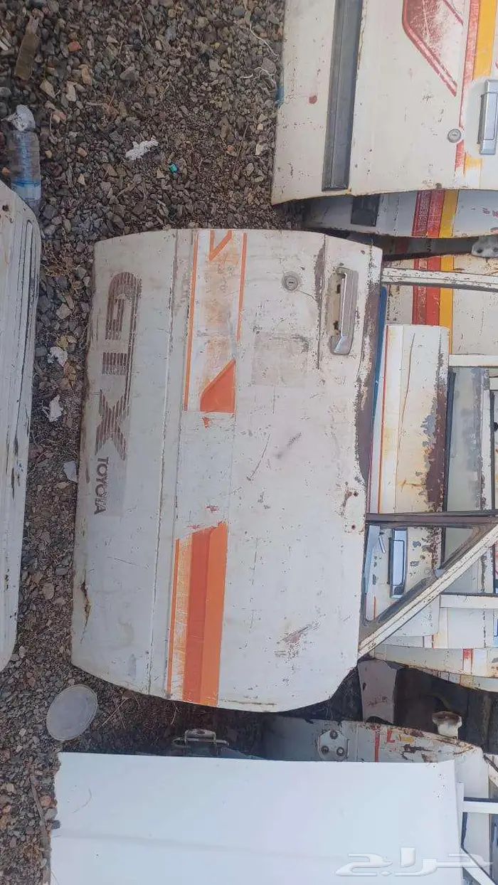 قطع هلكس قديمه تشليح من 83 وتحت 77