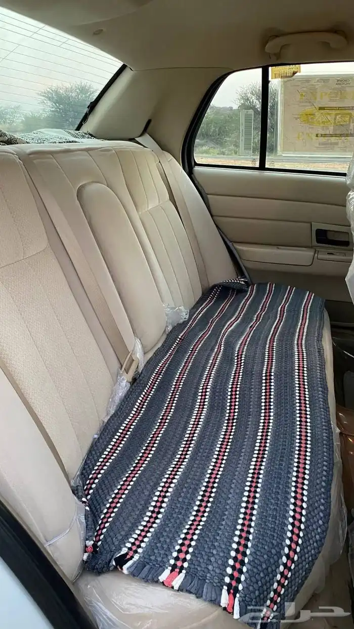 فورد فكتوريا 2010 مخزن ( تم البيع ) 61