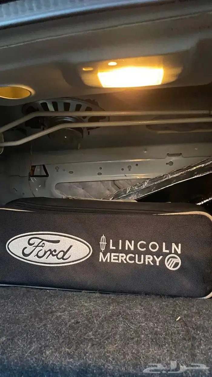 فورد فكتوريا 2010 مخزن ( تم البيع ) 72