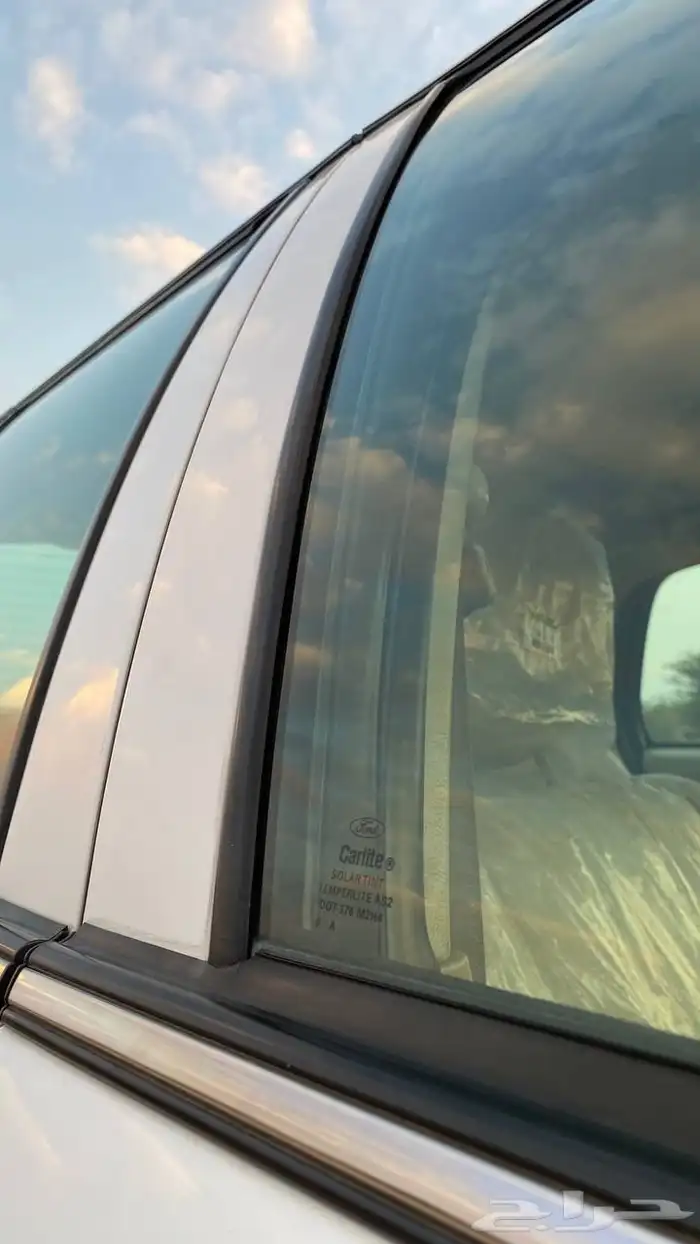 فورد فكتوريا 2010 مخزن ( تم البيع ) 22