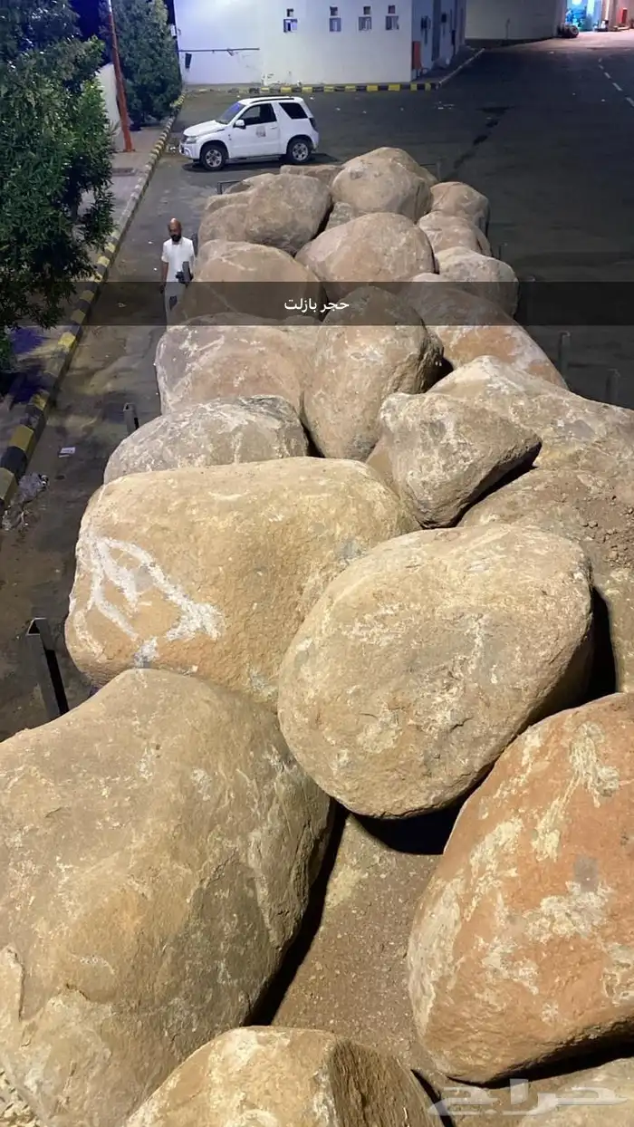 قطع حفر ردم وجميع انواع الحجر 35