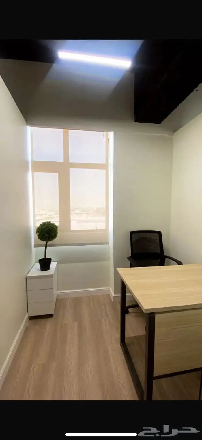 مكاتب مؤثثه بالكامل وجاهزه للعمل 5