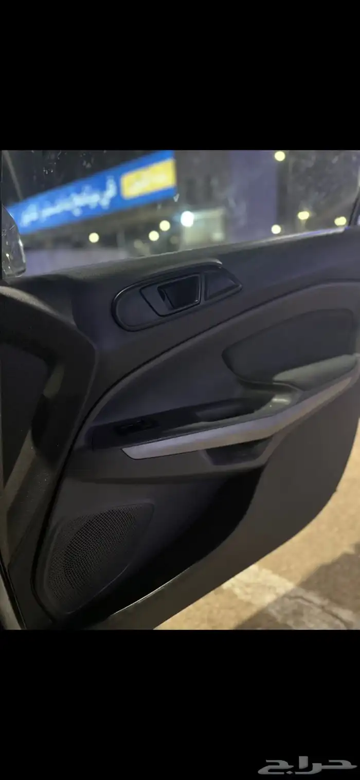 سيارة فورد سبورت للبيع 3