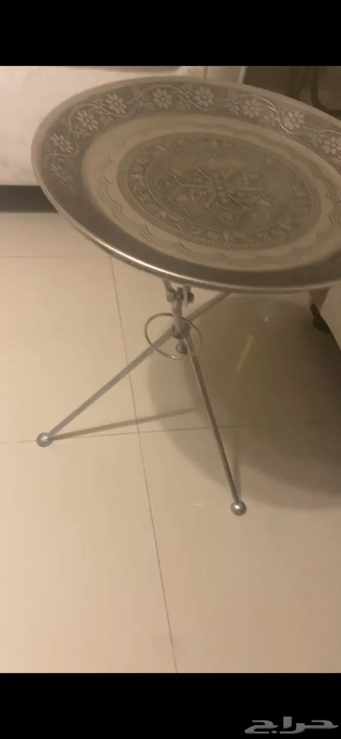 طاولات خدمه ب300 2