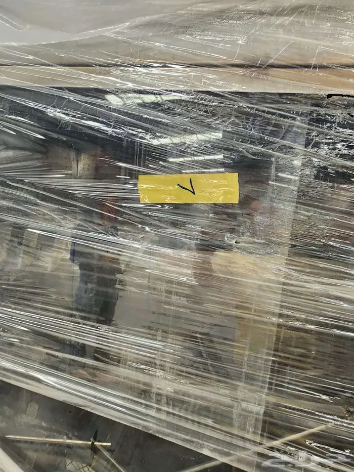 أغراض مطاعم مكائن شاورما وثلاجات ومكيفات وأفران وكثير غيرها 92